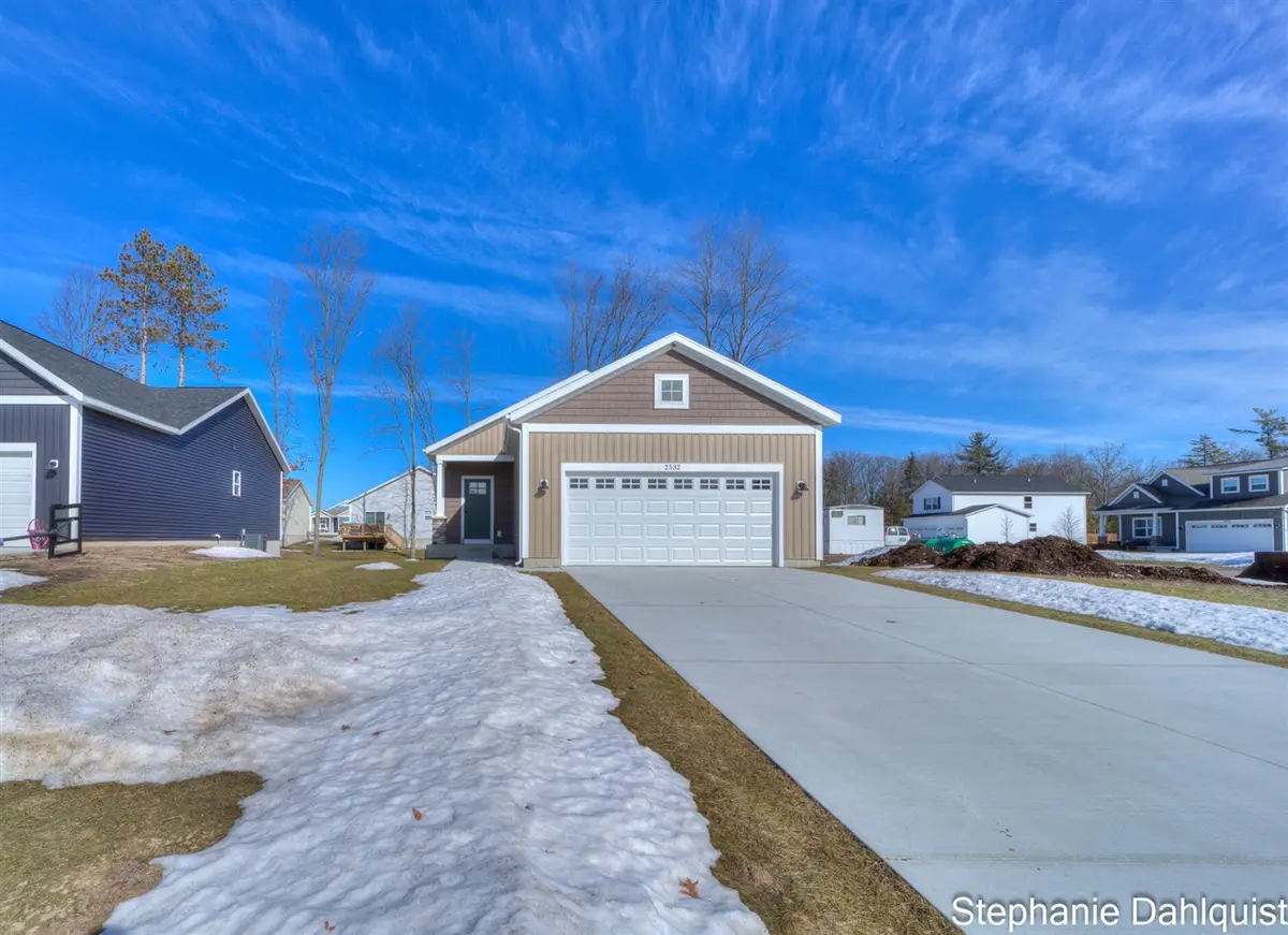 2532 Gray Wolf, Muskegon, MI 49444 - #1