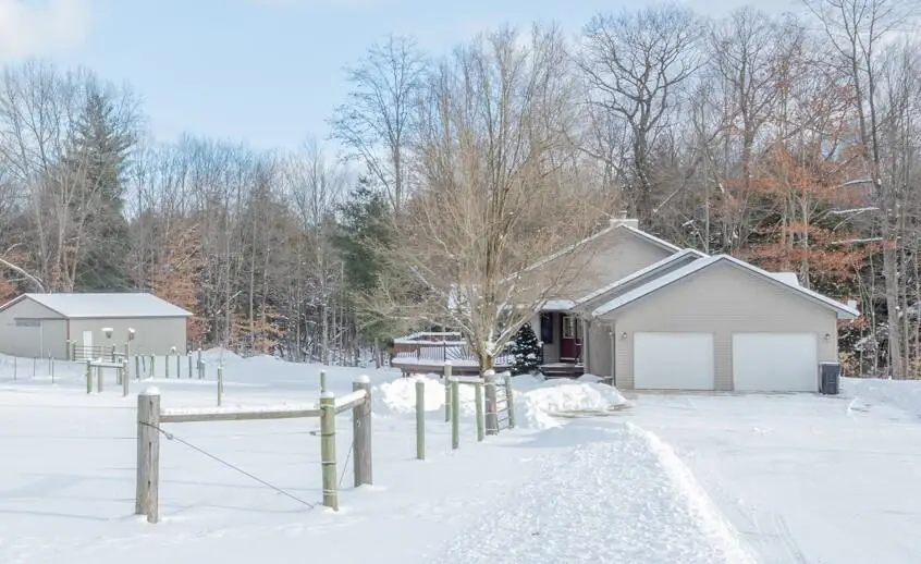 9014 185th, Stanwood, MI 49346 - #1