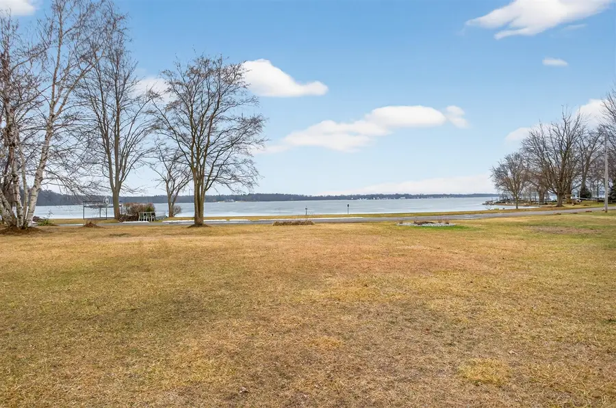 1047 Wamplers Lake, Brooklyn, MI 49230 - #3