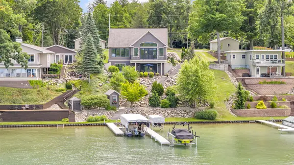 193 Cottage, Horton, MI 49246