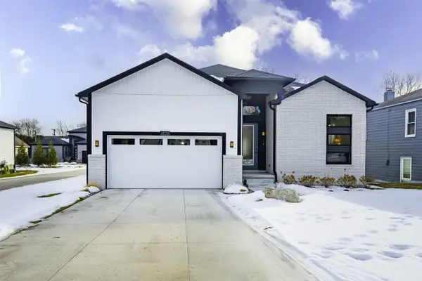 1858 Upland, Ann Arbor, MI 48105