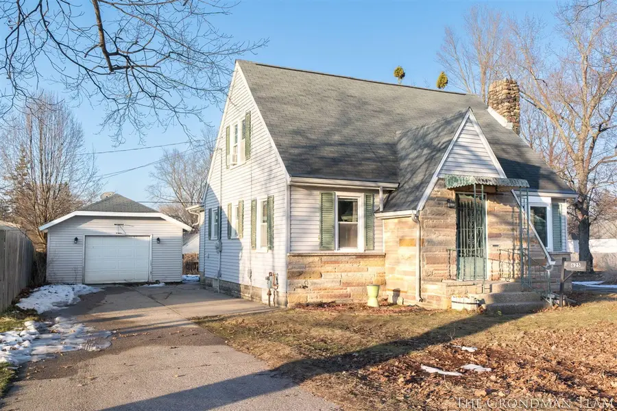 625 W Clinton, Hastings, MI 49058 - #2