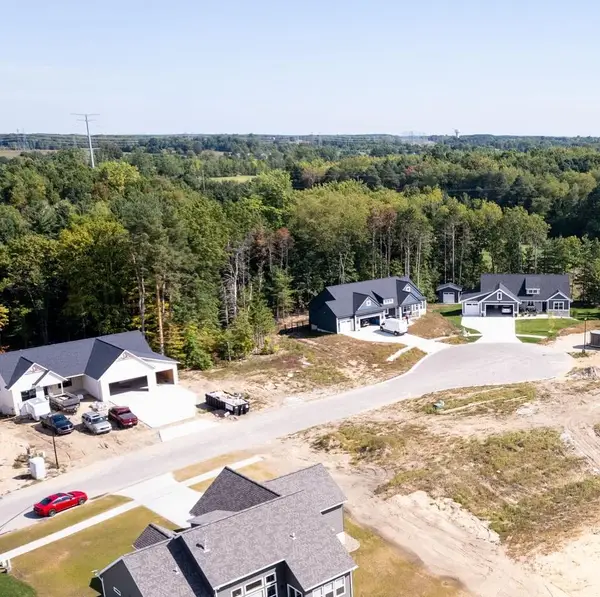 4687 Lexem, Hudsonville, MI 49426