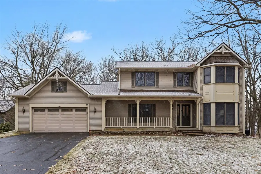 247 Deer Run, Plainwell, MI 49080 - #2