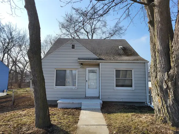 10124 Pelham, Taylor, MI 48180