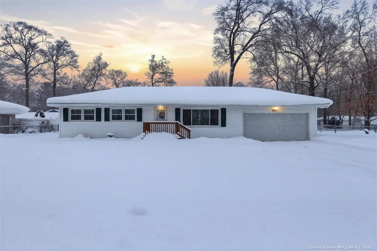 1920 Nielwood, Muskegon, MI 49445 - #1