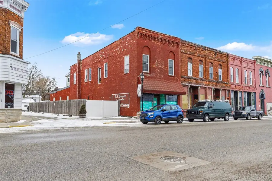 130 E Water, Constantine, MI 49042 - #3