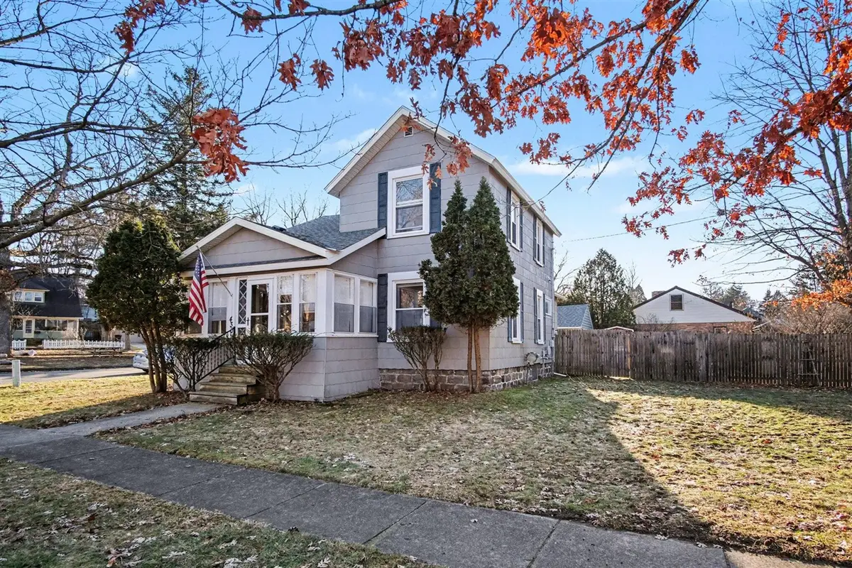 430 S Benton, Hastings, MI 49058 - #1