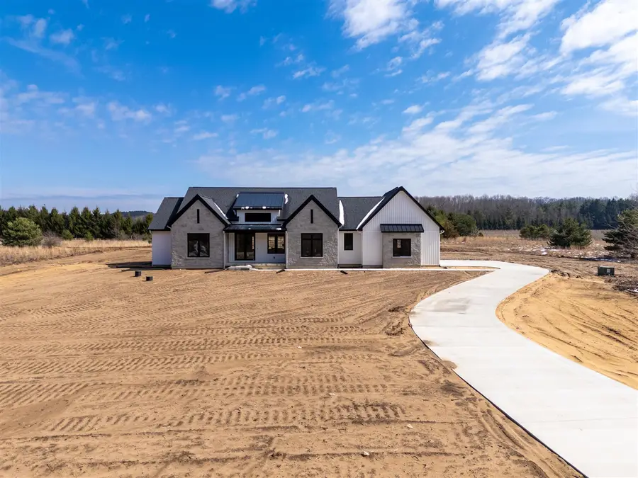 61121 Airpark, Mattawan, MI 49071 - #2