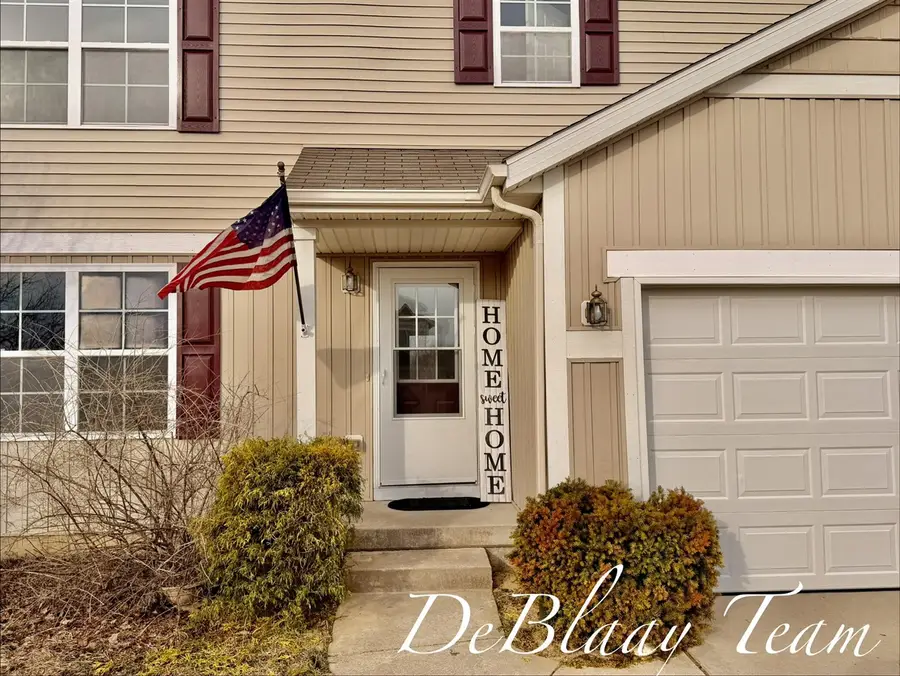 6873 Peninsula, Rockford, MI 49341 - #2