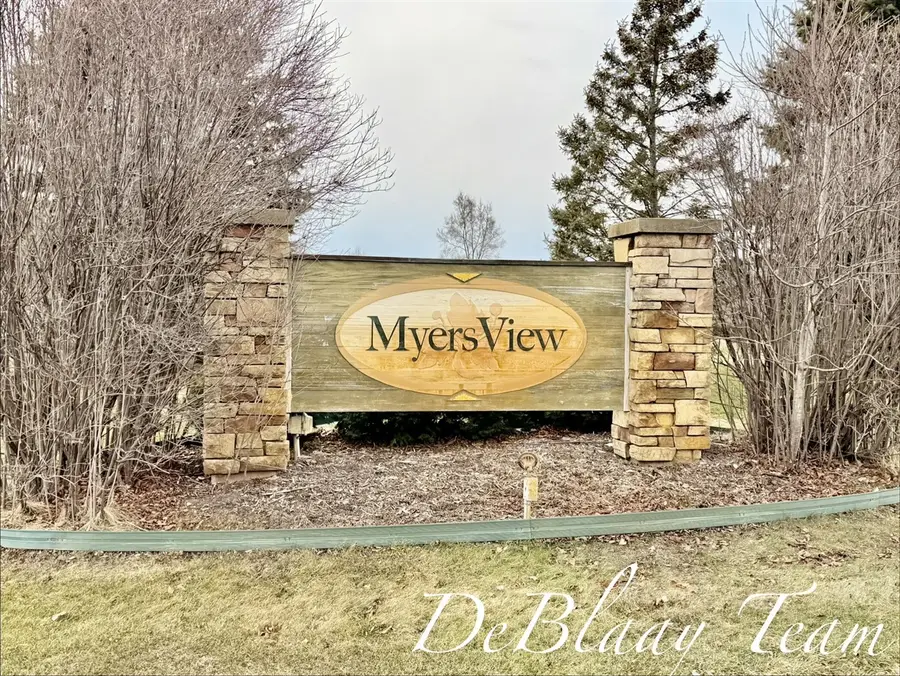 6873 Peninsula, Rockford, MI 49341 - #3