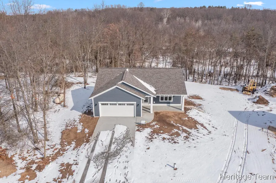 927 Armintrout Ridge, Allegan, MI 49010 - #2