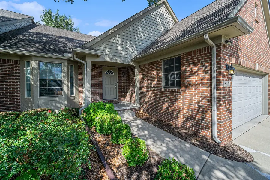 512 Brooks Hollow, Dundee, MI 48131 - #2