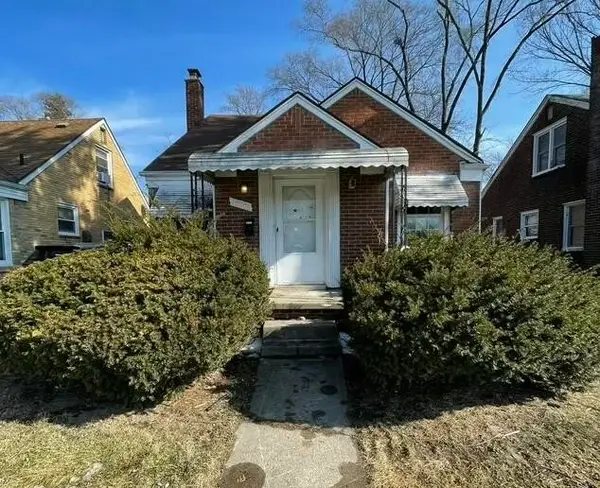 10006 Auburn, Detroit, MI 48228