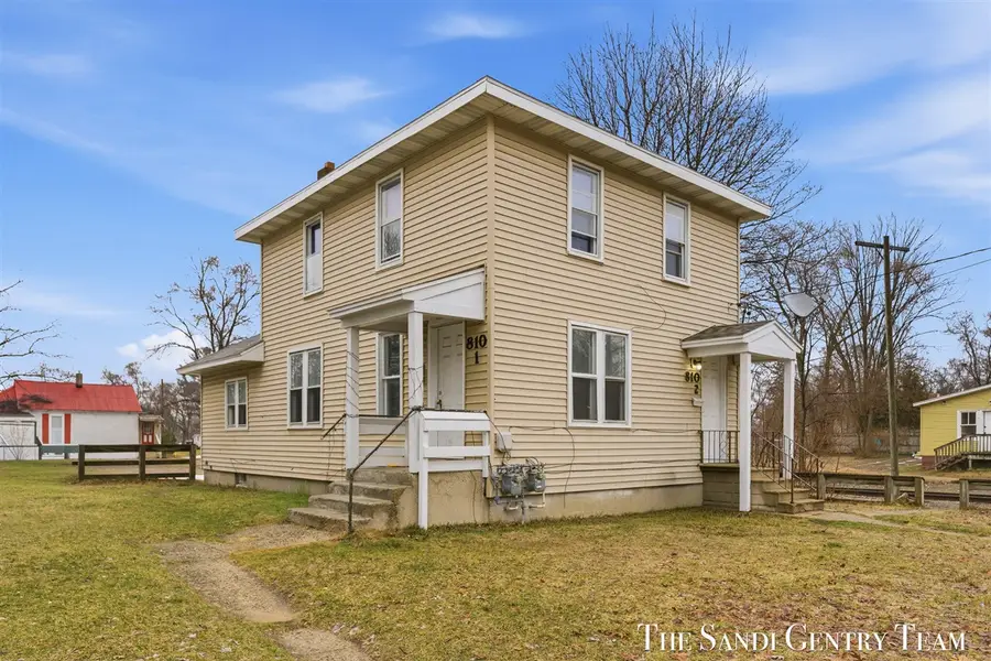 810 W Southern, Muskegon, MI 49441 - #2