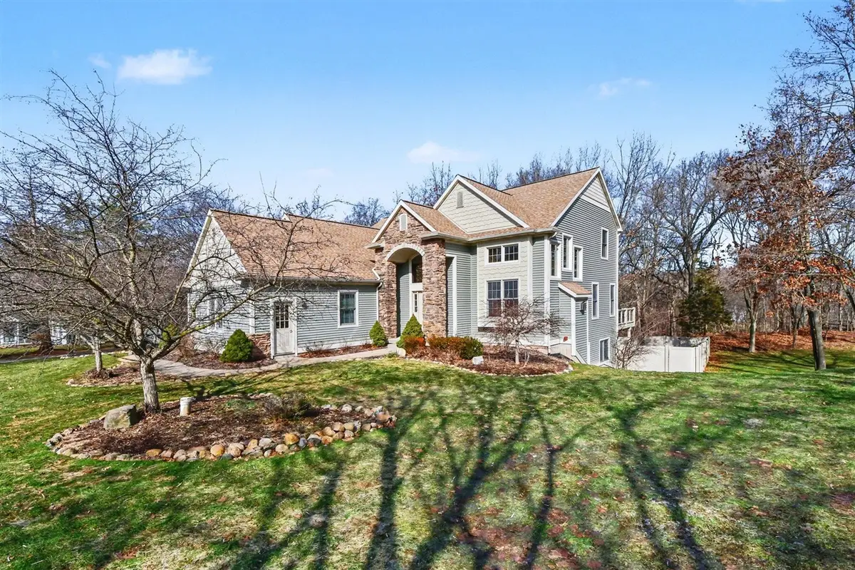 7901 Sandy Hollow, Alto, MI 49302 - #1