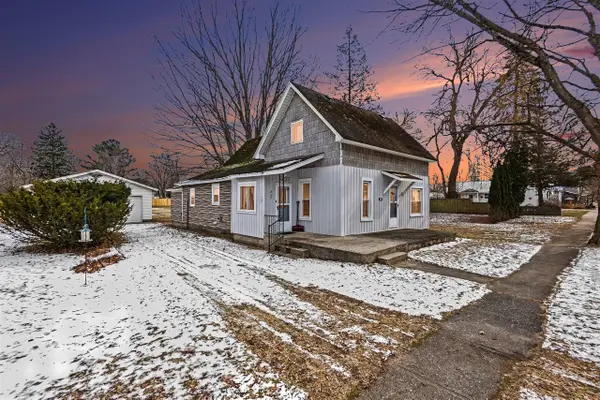 307 Orton, Howard City, MI 49329