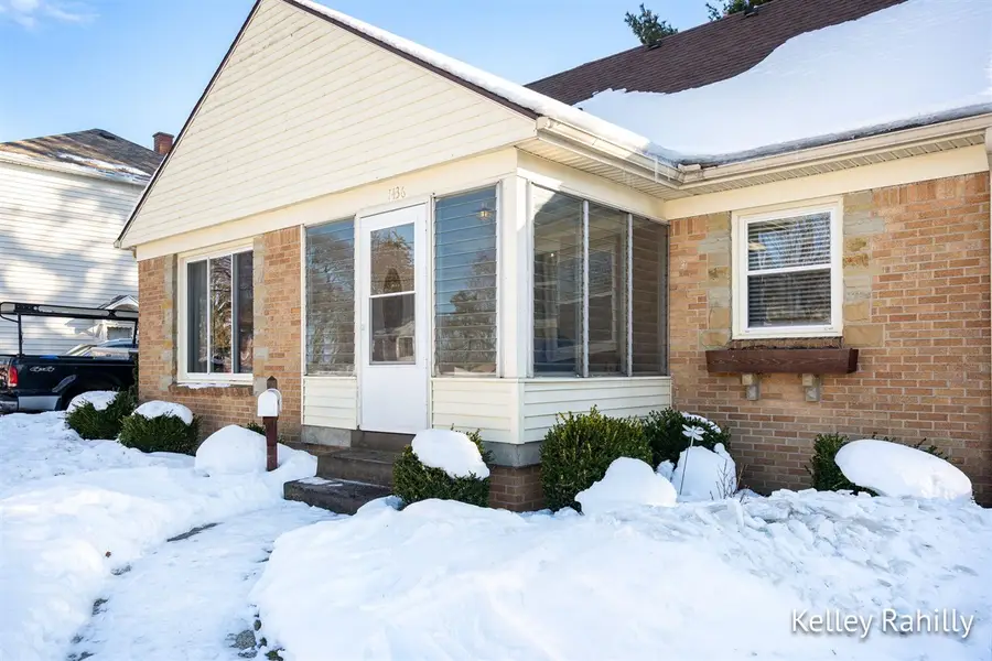 1436 Hazen, Grand Rapids, MI 49507 - #3