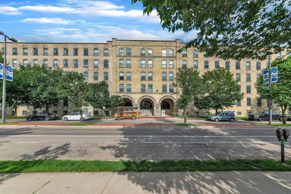 940 Monroe #429, Grand Rapids, MI 49503