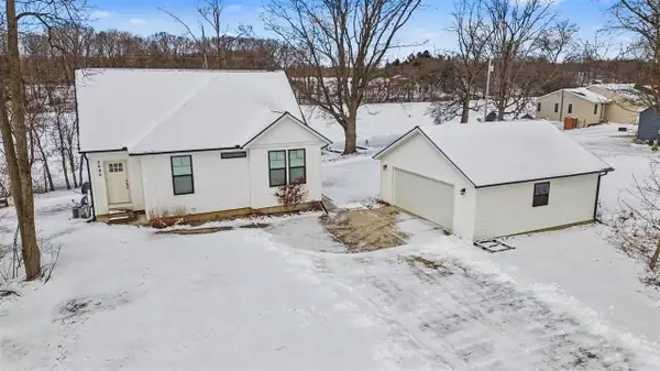 2690 W Geneva Lake, Shelbyville, MI 49344