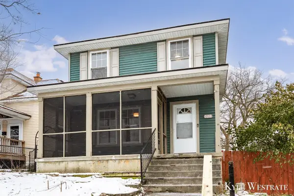 528 Woodlawn, Grand Rapids, MI 49507