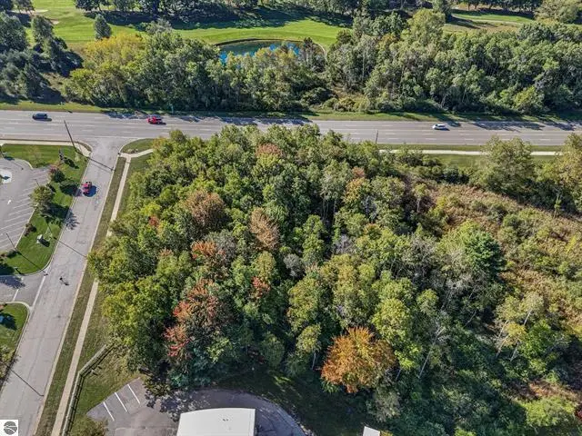 00 Perry, Big Rapids, MI 49307 - #3