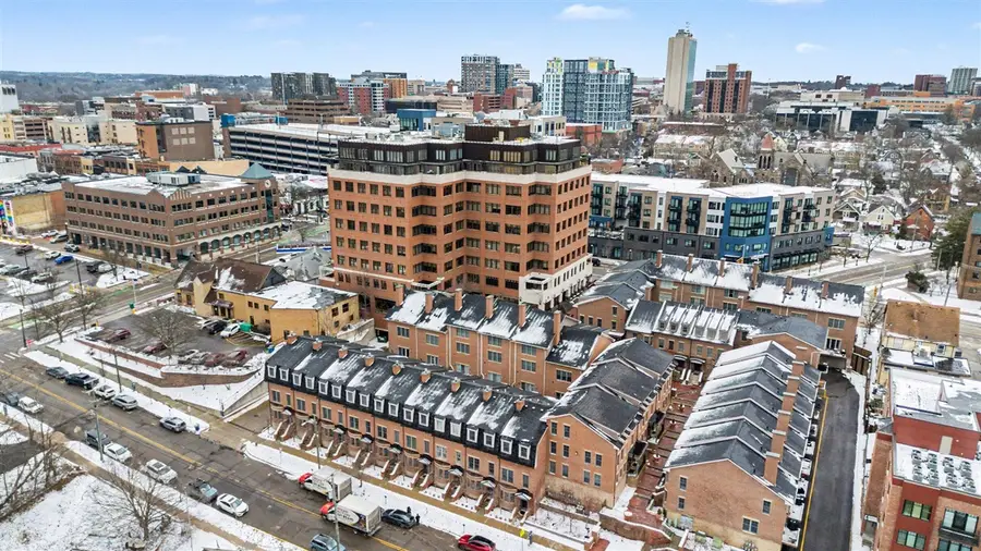 430 S Main, Ann Arbor, MI 48104 - #3