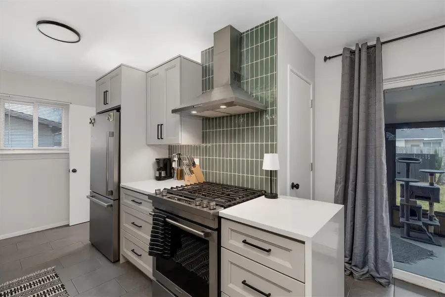 37208 Gilchrist, Westland, MI 48186 - #3