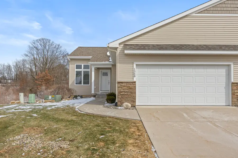 1368 S Village, Kalamazoo, MI 49009 - #2