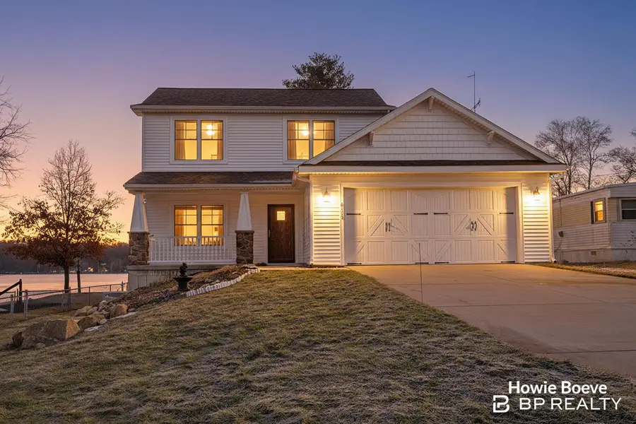 6175 Lake Shore, Newaygo, MI 49337 - #3