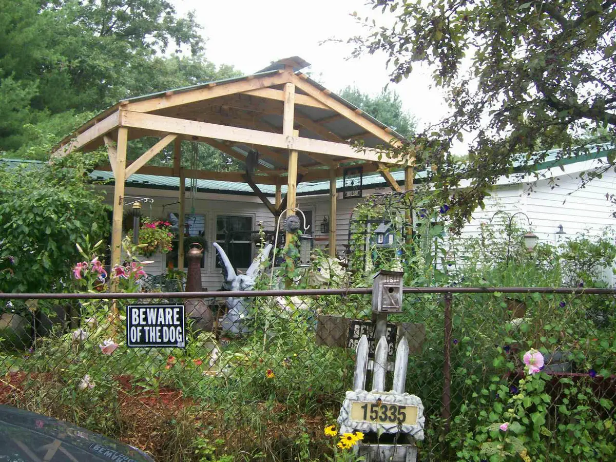 15335 E B, Augusta, MI 49012 - #1