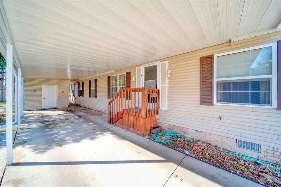 909 Savannah River, Adrian, MI 49221 - #3