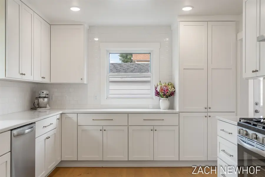 430 Washington, Holland, MI 49423 - #3