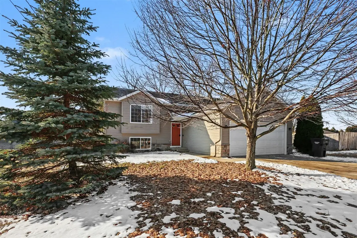 2272 Baldwin, Jenison, MI 49428 - #1