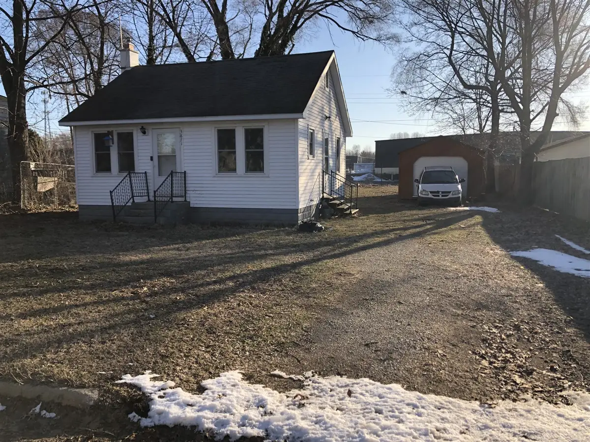 3871 Main, Benton Harbor, MI 49022 - #1
