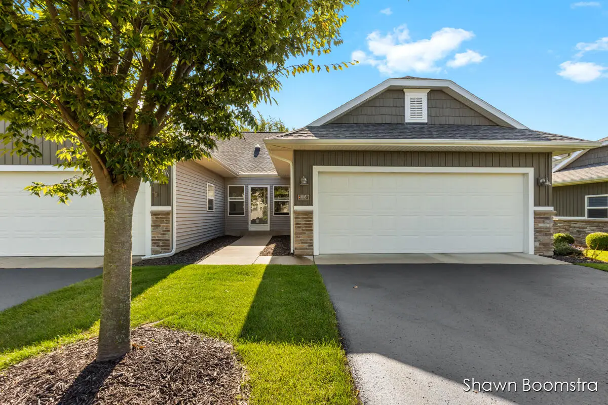 8105 Amber Crest, Byron Center, MI 49315 - #1