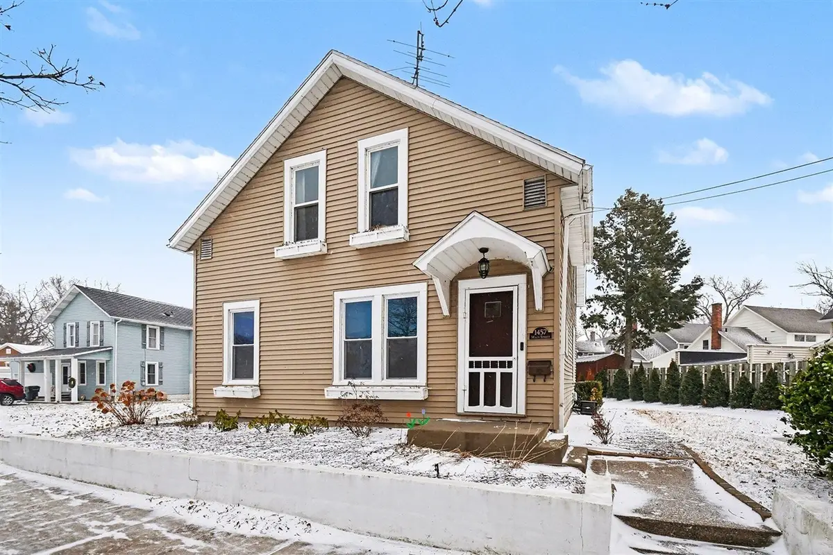 1457 Main, Saint Joseph, MI 49085 - #1