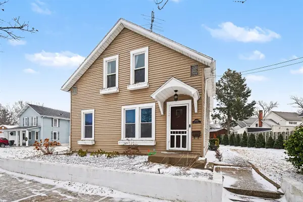 1457 Main, Saint Joseph, MI 49085