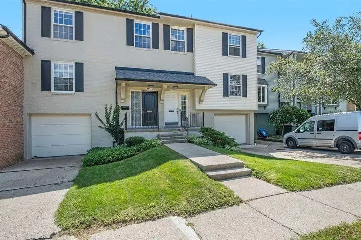 3142 Bolgos, Ann Arbor, MI 48105 - #1