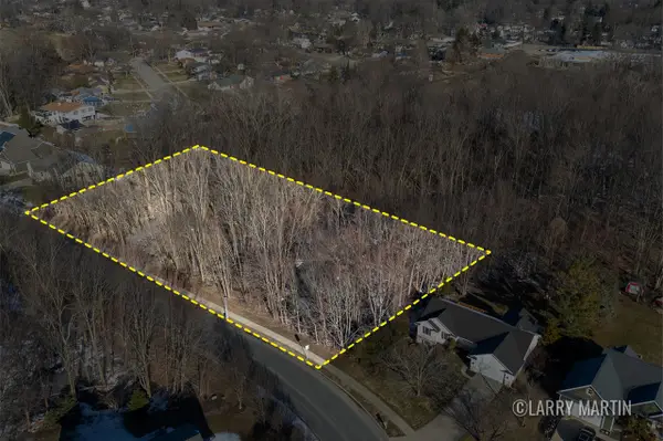 3655 40th, Grandville, MI 49418