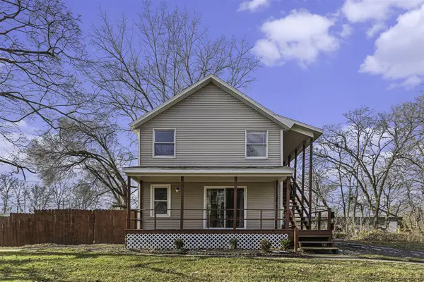 25 River, Sparta, MI 49345