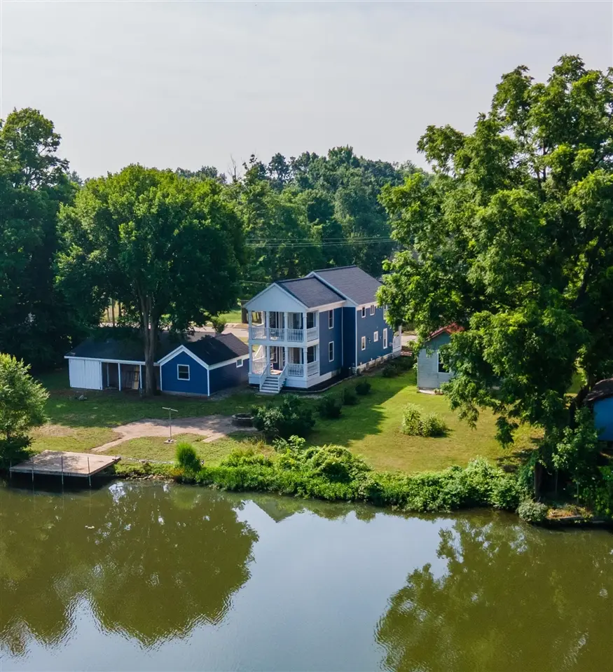 816 River, Three Rivers, MI 49093 - #1