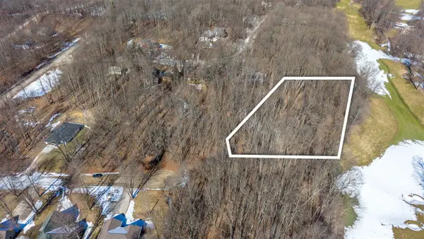 11260 Apache Wells, Canadian Lakes, MI 49346