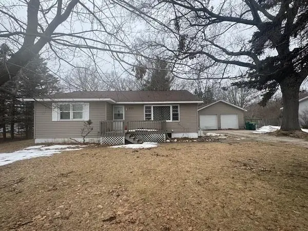 5123 Lakeview, Montague, MI 49437