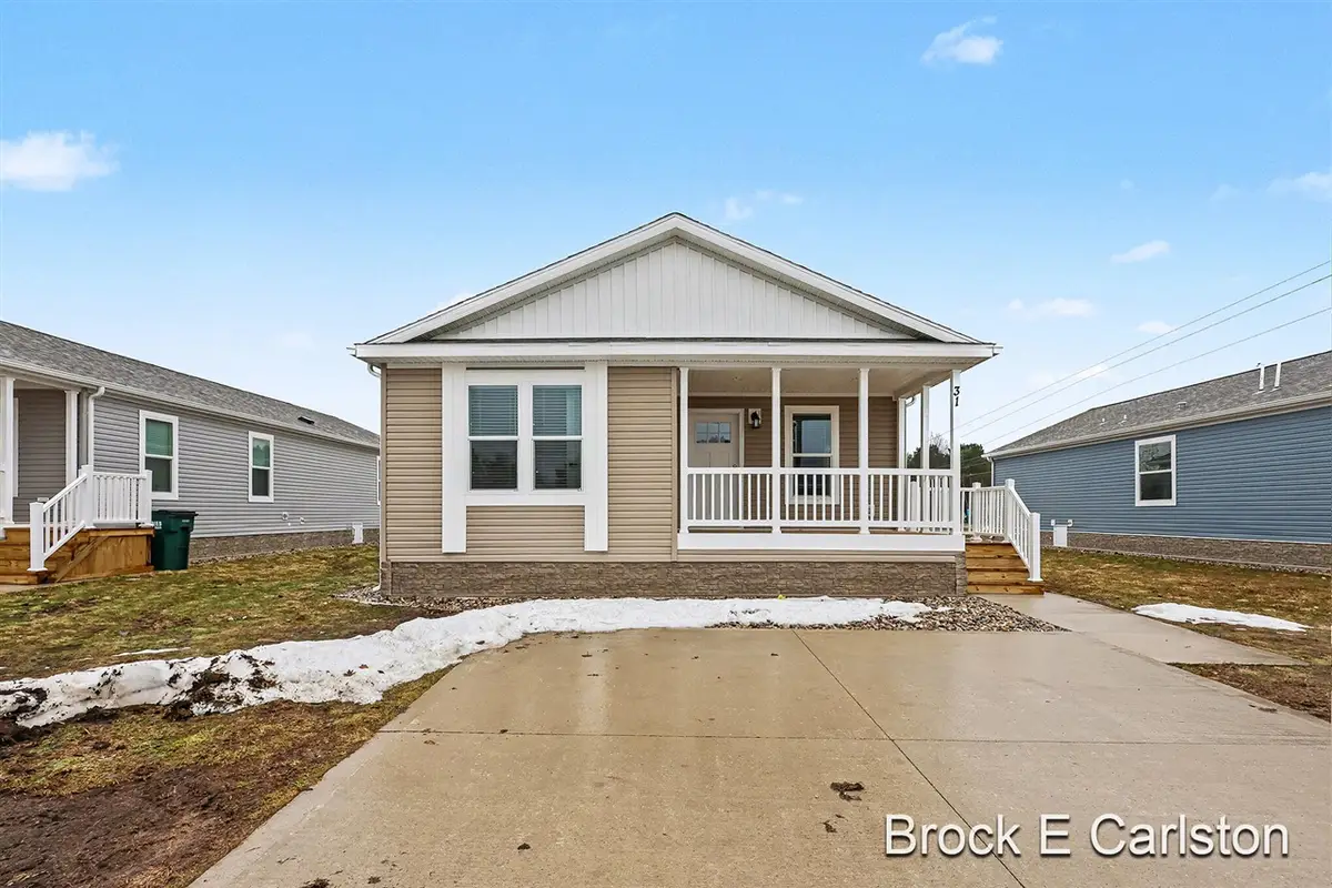 1283 E Ellis #31, Norton Shores, MI 49441 - #1