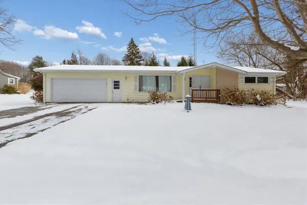 4003 Evergreen, Benton Harbor, MI 49022