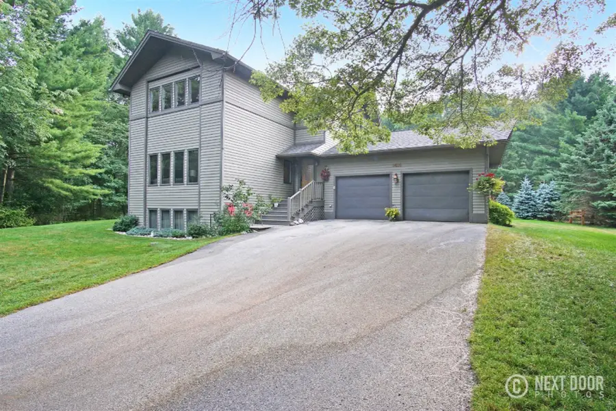 1414 N Lakeshore, Ludington, MI 49431 - #2