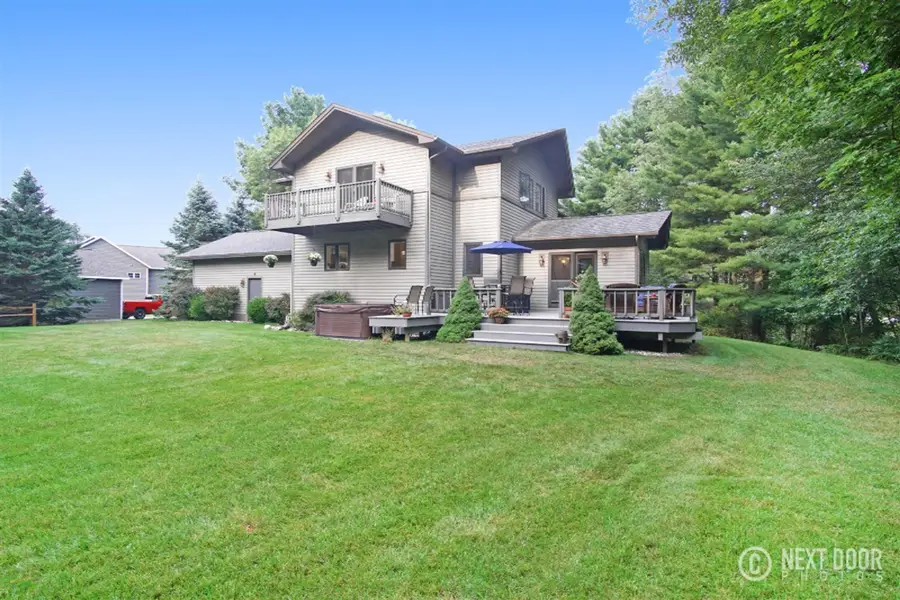 1414 N Lakeshore, Ludington, MI 49431 - #3