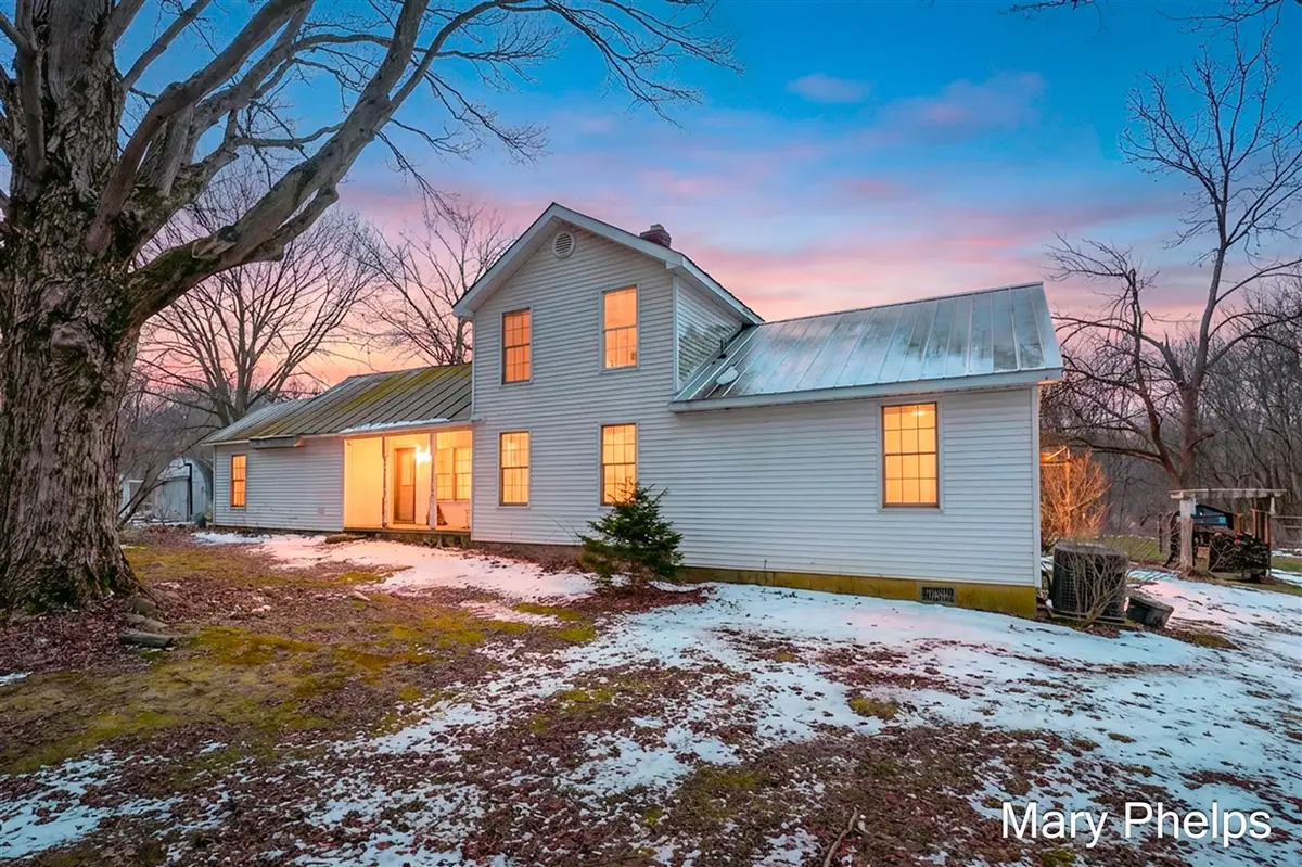 238 41st, Allegan, MI 49010 - #1