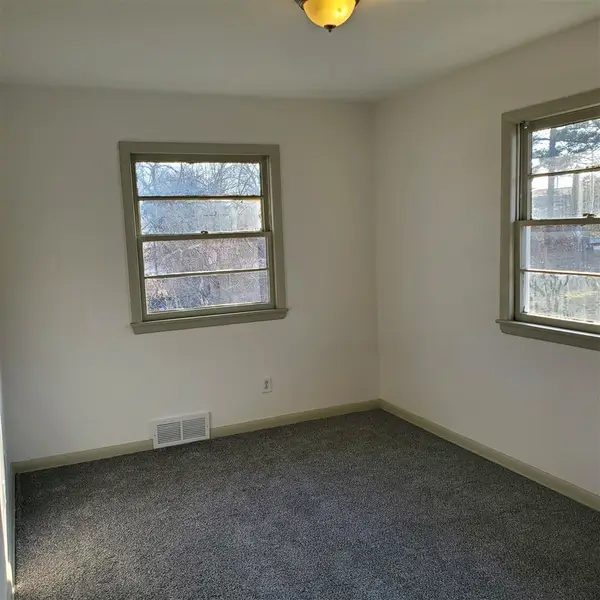 186 Cherry, Battle Creek, MI 49017